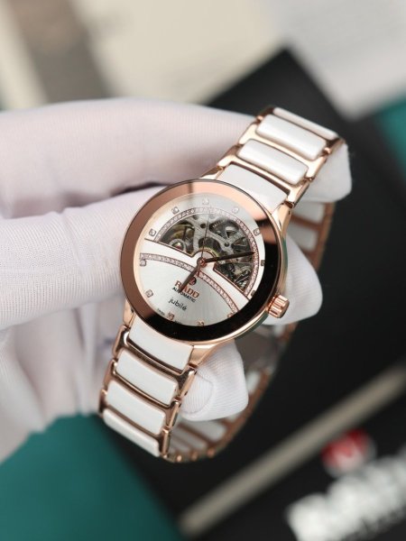 ساعة رادو رجالي نبض اوتوماتيك (ساعة + علبة فخمة)