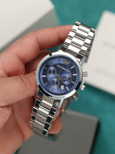 ساعة ارماني رجالي (ساعة + علبة فخمة)