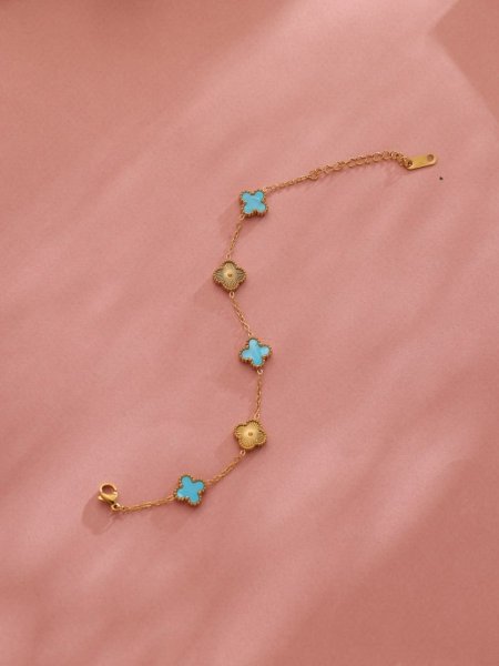 اسوارة وردة لون ثابت